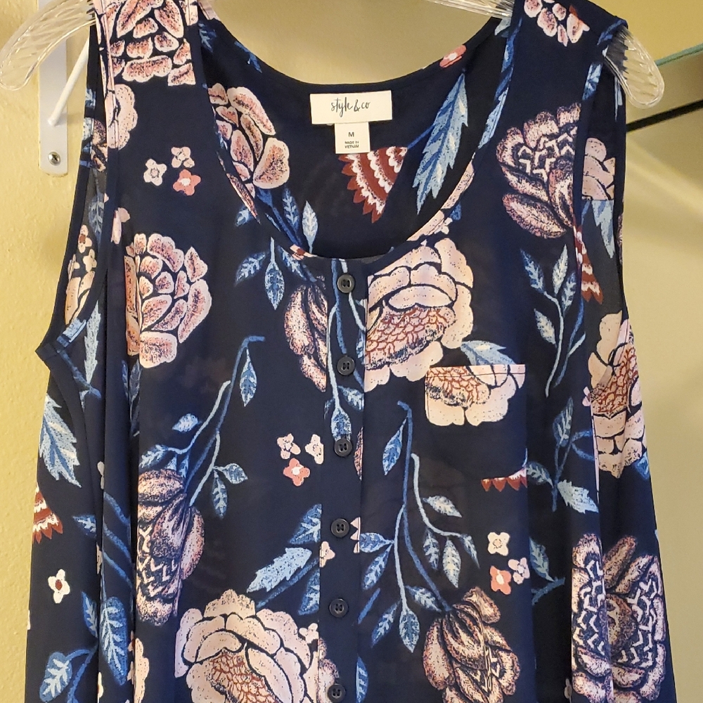 Style & Co. Navy and Pink Floral Blouse Sz M